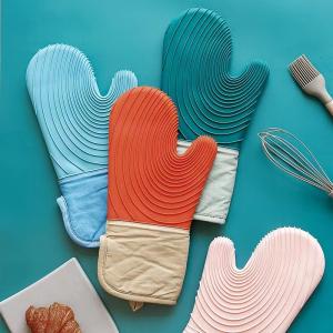 China Silicone Gloves Heat Resistant Double Oven Mitts for Kitchen Cooking BBQ Baking wholesale