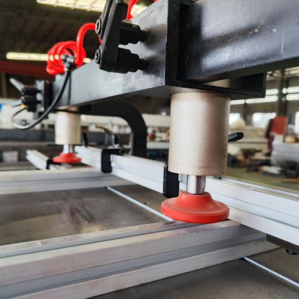 Horizontal Drilling And Boring Machine Multi Hinge Wood Woodworking Drilling Machine