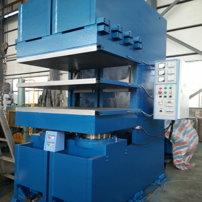 PLC Controlled Jaw Type Rubber Vulcanizing Press Machine for Tyre Tread Vulcanization