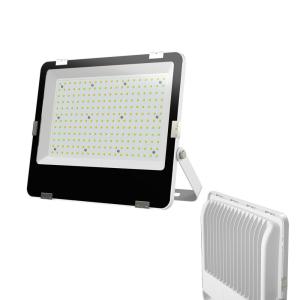China 26000lm 200W High Power LED Flood Light Outdoor Rainproof Waterproof Protection wholesale