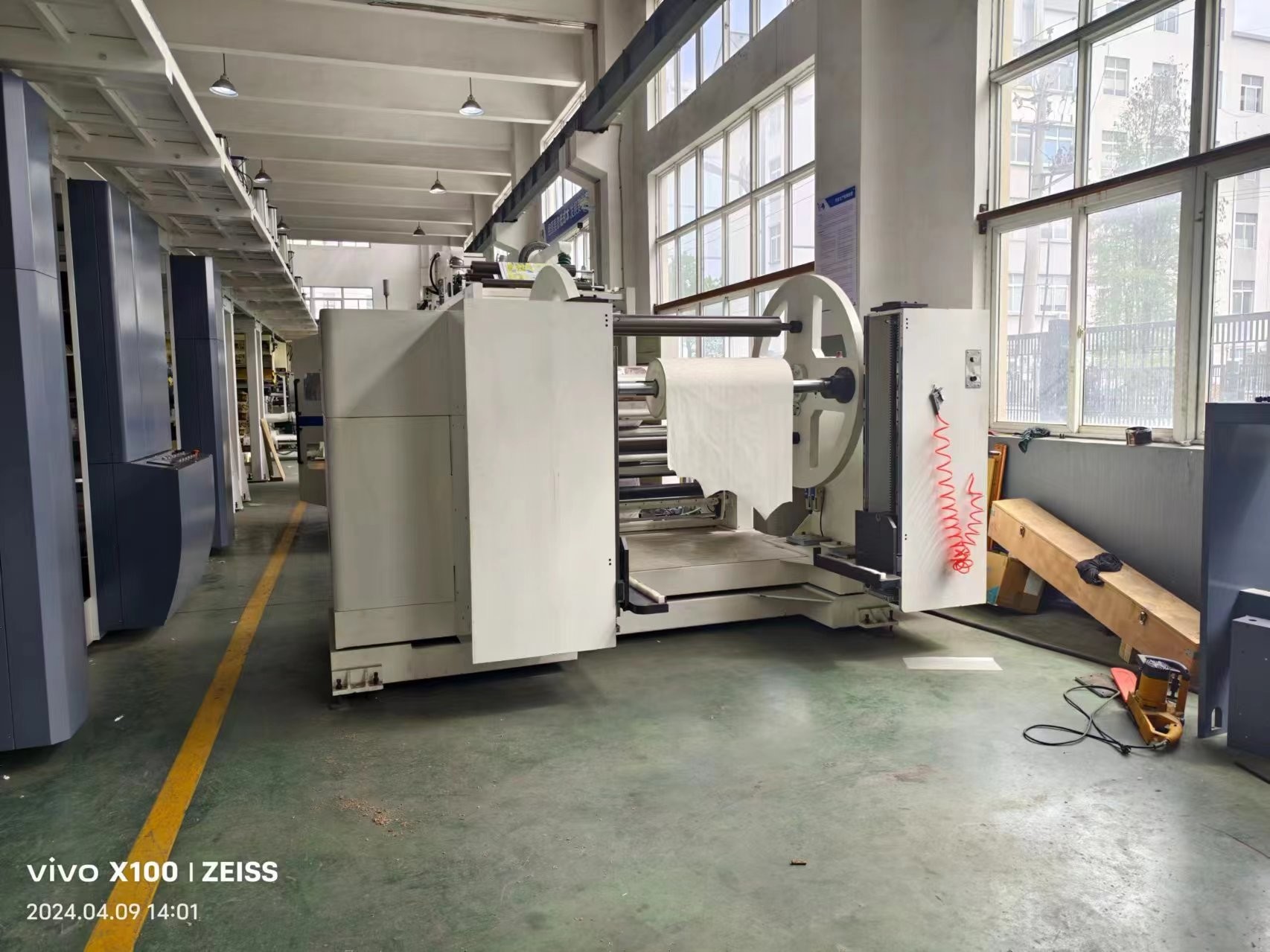 Energy Cascading Flexographic Printing Machine With Small Footprint And Low Energy Consumption