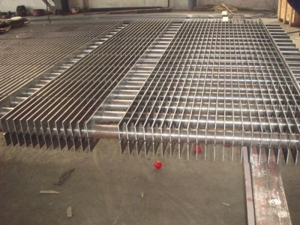 Quality Spiral Square ERW Fin Tube Longitudinal Pipes R410A Metal for sale