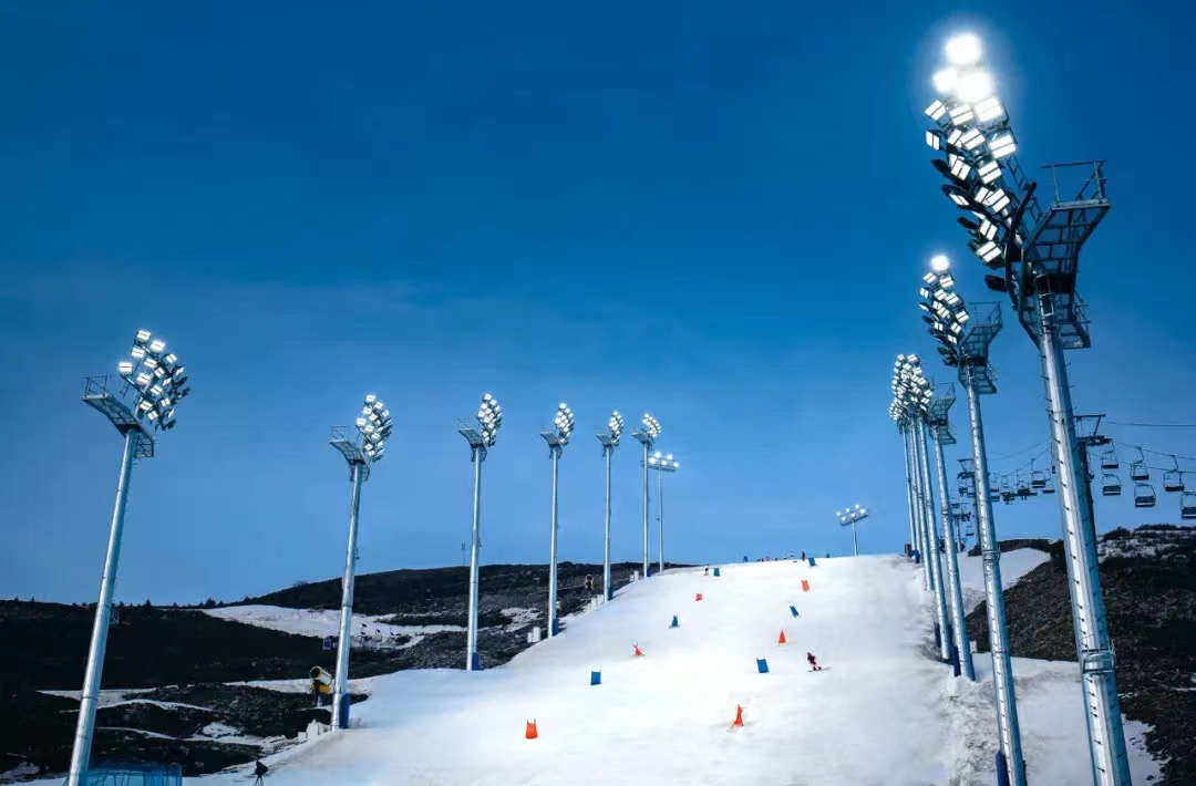 150000lm LED High Mast Light 1000W Tennis Court Flood Lights For Outdoor