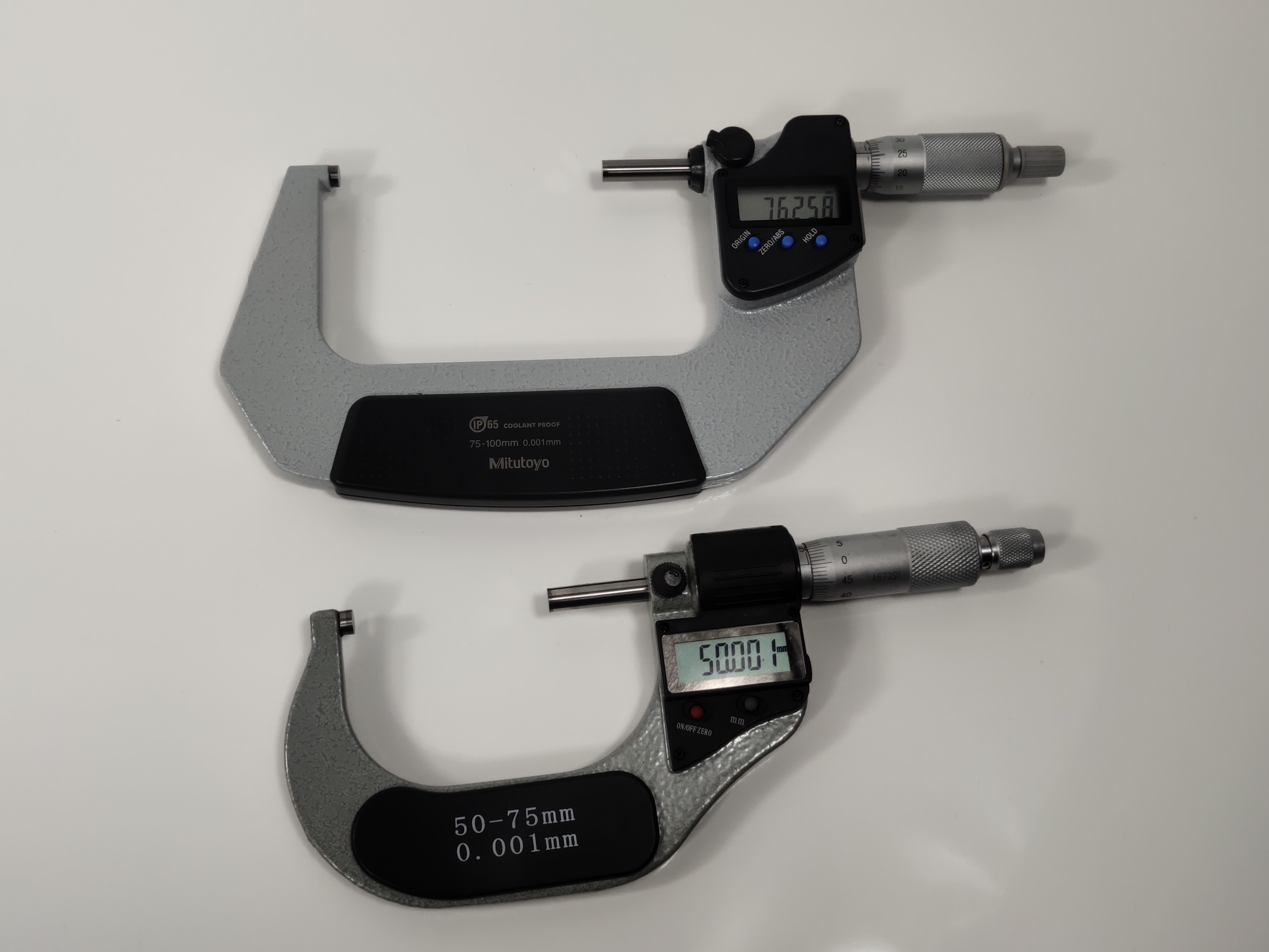 Micrometer Calipers For Ordering Flexible Die Or Cutting Cylinder