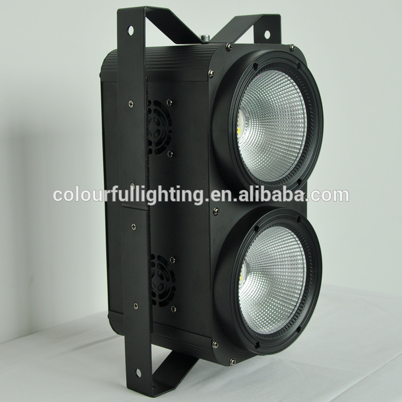 RGBW 2x100W 200W LED COB 4in1 Blinder Light (1).JPG