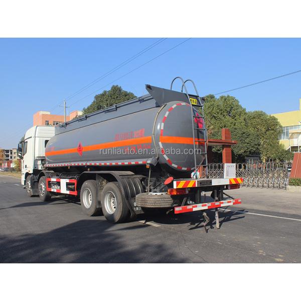 FOTON AUMAN 8x4 24.68cbm Chemical Tank Truck For Flammable Fluid Methanol Ethanol