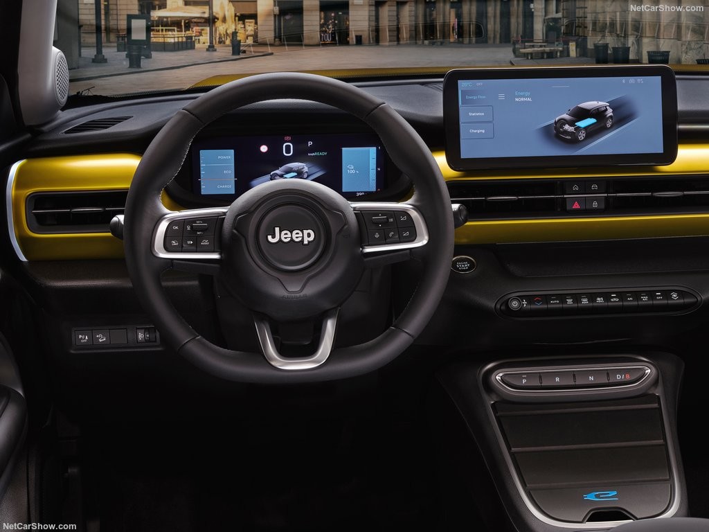 Small Compact Family Focused All Electric Crossover SUV Jeep Avenger With WLTP400km