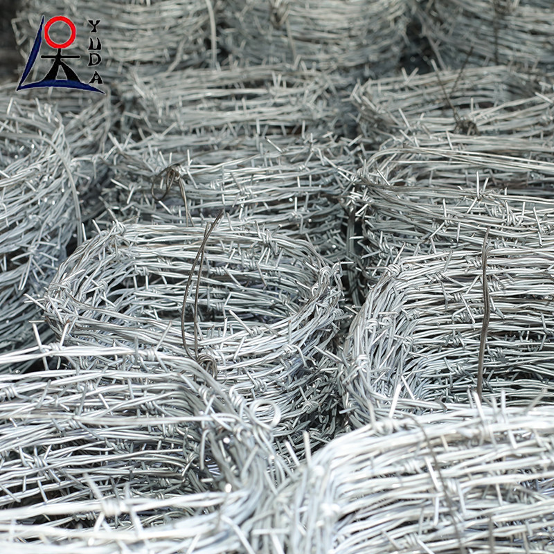 14 Gauge PVC Coated Barbed Wire Galvanized Decorative Barbed Wire Roll