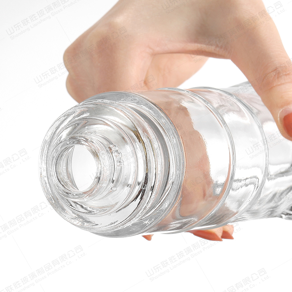 Unique Design Glass Bottle Custom Capacity Logo for Champagne Whiskey Brandy Wine Spirits