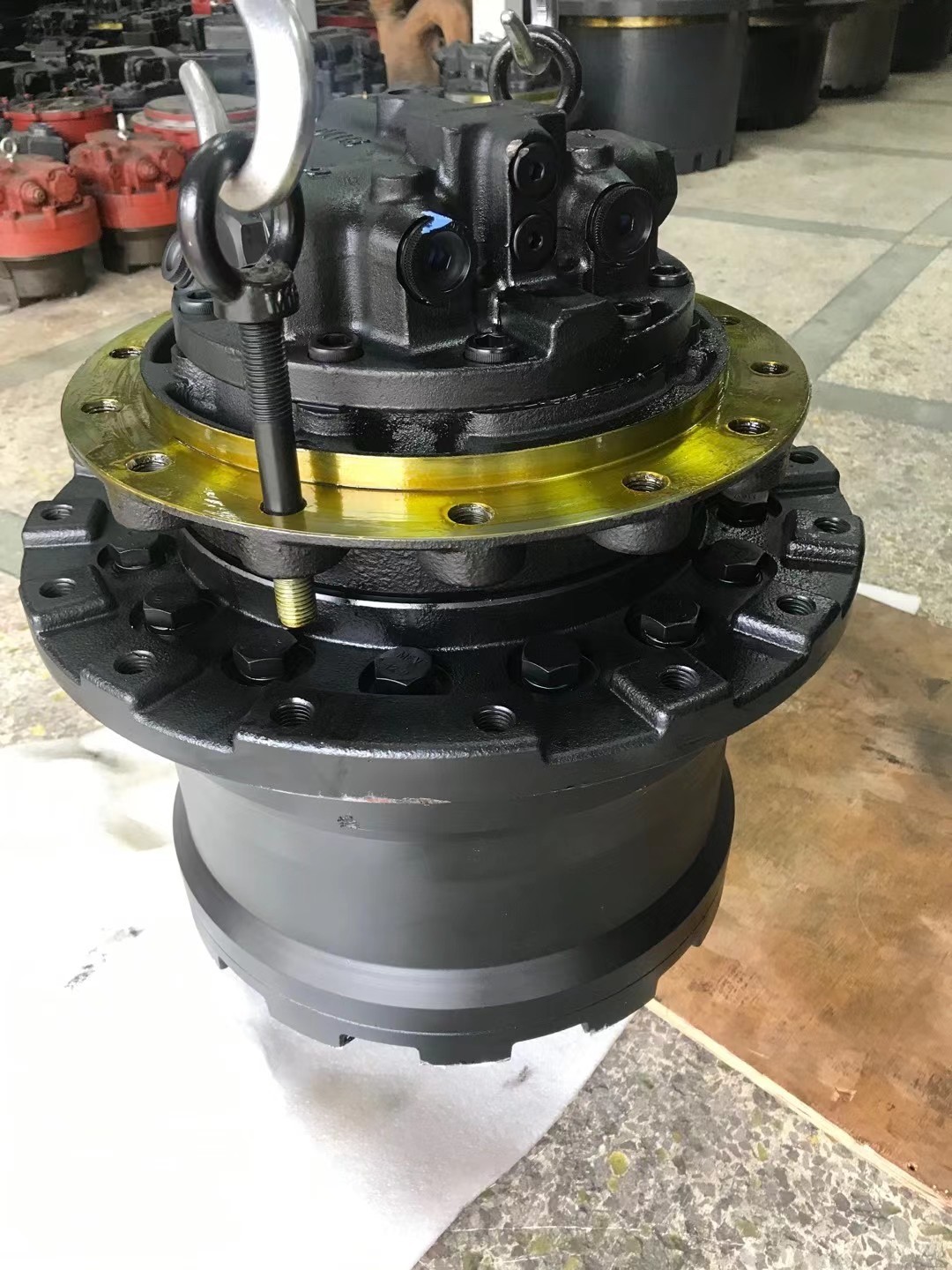 Standard Hitachi Travel Motor , ZX130 EX120 Excavator Drive Motor
