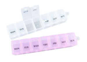 China Colorful PP Weekly Pill Organizer Box With Clear Lid Pill Box Pharmacy wholesale