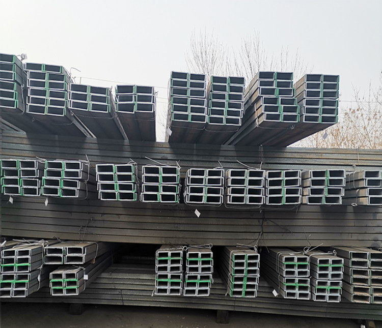 12 Inch C Section Purlins DX51D C Channel Purlin 70mm*6m 100mm*6m