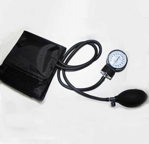 China Plastic Nylon Pressure Infusion Bag 1000ml with Aneroid Gauge wholesale