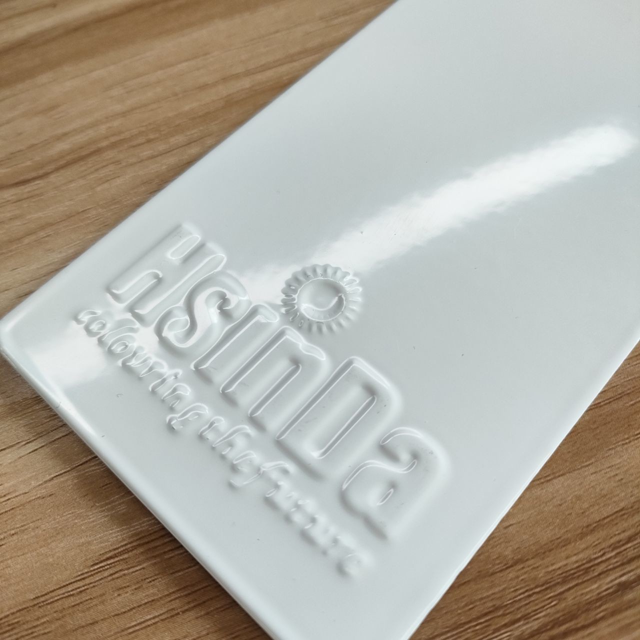 Heat Resistant RAL9003 High Glossy White Electrostatic Spray Polyester Powder Coating Bonding Powder for Aluminum Frames