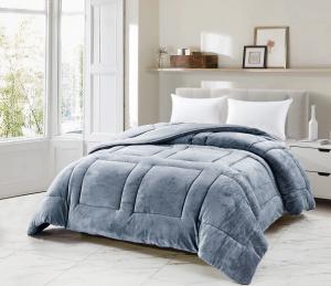 China Winter Warmth Fleece Comforter Flannel Microfiber Comforter Super Softness 100% Polyester Filling wholesale