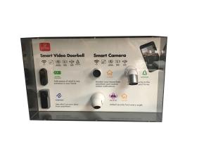 China PMMA Supermall Wall Mounted Display Shelves Multipurpose Recyclable wholesale