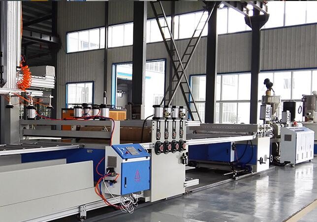 Light Weight WPC / PVC Foam Board Machine With CE ISO9001 Certificate