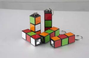 China logo imprinted magic cube mini flashlight torch keychain wholesale