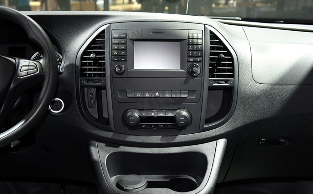 13.6 Inch Touch Screen Android Car Head Unit For 2014-21 VITO With Carplay