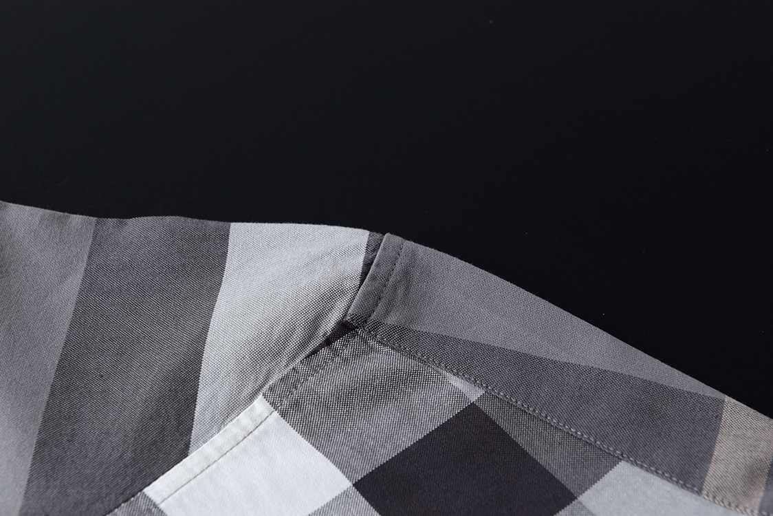 2023 Solid Grey Check Men's Casual Dress Shirt in Spring and Autumn for S-2XL Mens Shirts