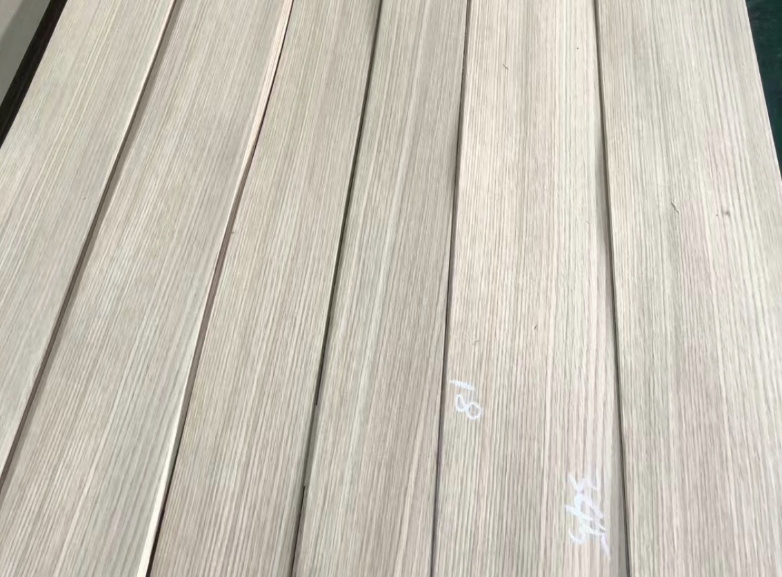 Wall Decoration White Oak Wood Veneer Sheets Thickness 3mm-30mm
