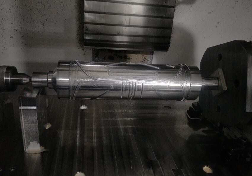 Knurling Shaft Rollers CNC Prototype Machining For KN95 Face Machine Components
