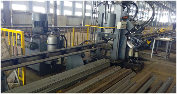PLC Control CNC Steel Angle Cutting Machine Stable Work Piece Precision