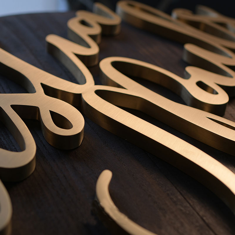 Gold Advertising 3D LED Electronic Signs for Shop Logo Light Board Display Promotion