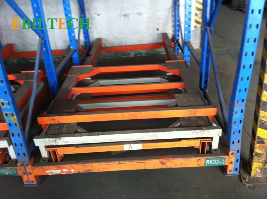 Warehouse Push Back Pallet Racking Industrial Storage Racking Systems