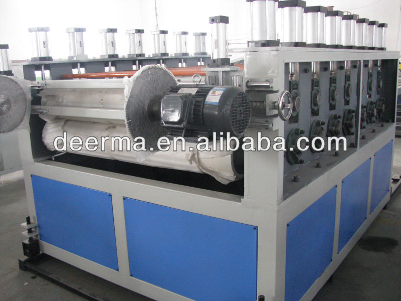 Furniture Board Making Machine 200kg/h - 500kg/h WPC Board Production Line