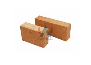 China Resist Abrasion 40Mpa 1680C Clay Refractory Brick For Building wholesale