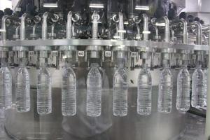 China Stainless Steel 200ml Automatic Water Bottle Filling System wholesale