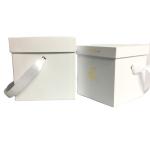 800gram Embossing Rigid Flower Packaging Box Square 4C Color
