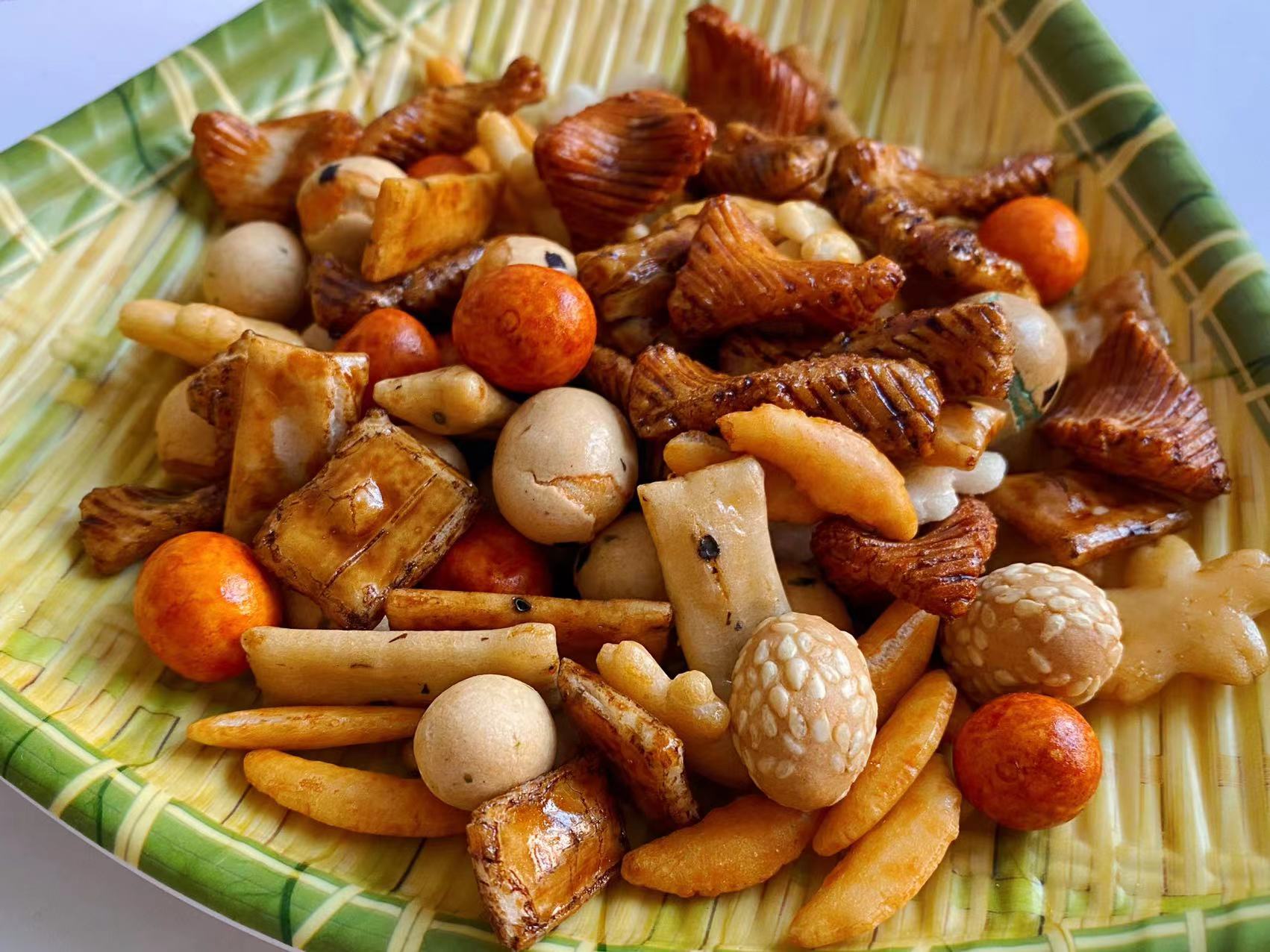 Roated Senbei Rice Crackers Baked BBQ Rice Cake With Sugar Salt