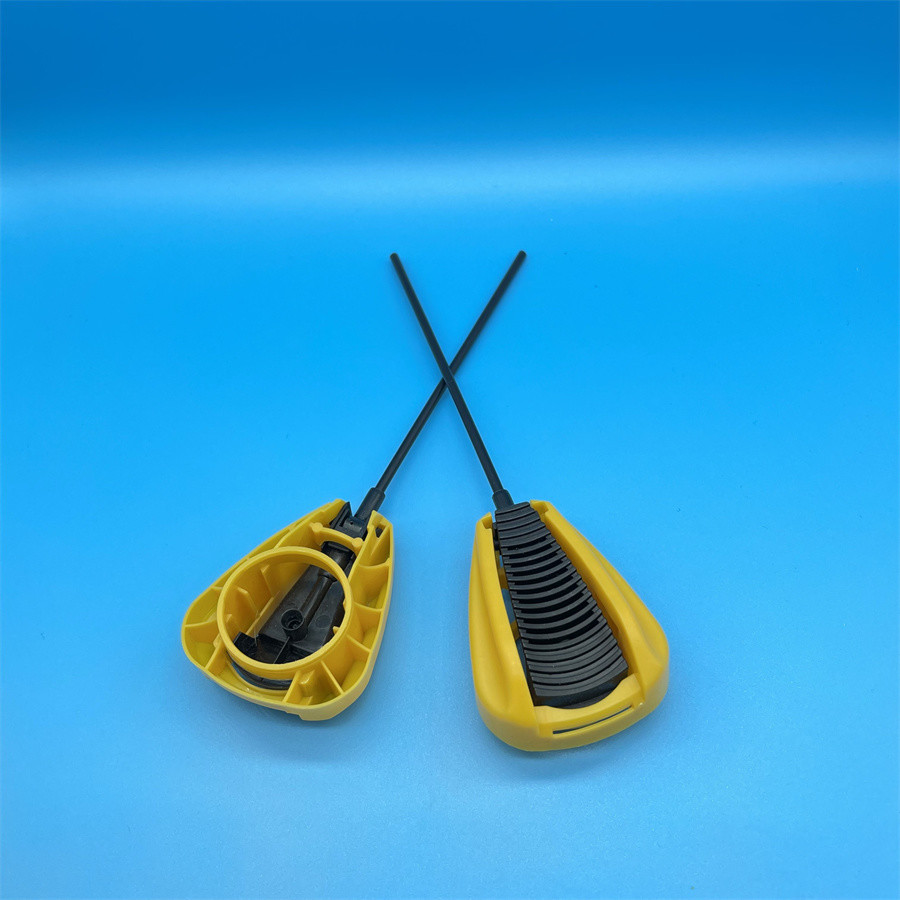 Pet-Care Folding Sprayer for Owners with Gentle Spray Mode
