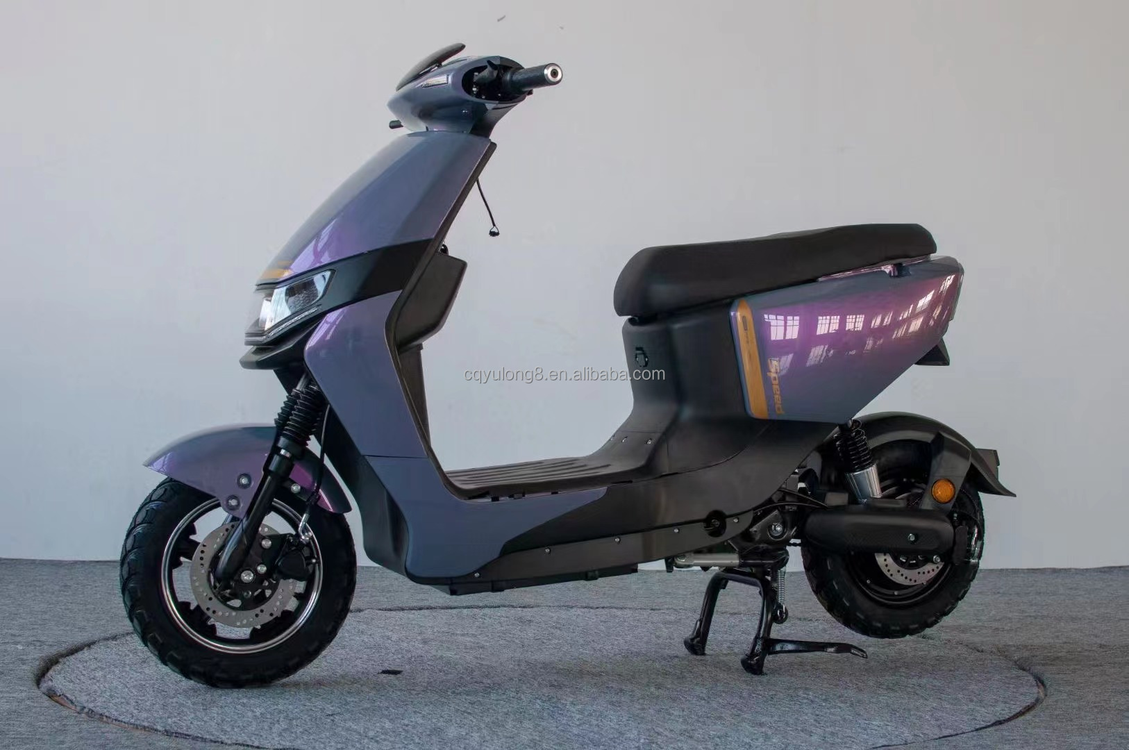 1000W Electric Motorcycles City Bicycle with 6-8 Hours Charging Time and 48V Voltage