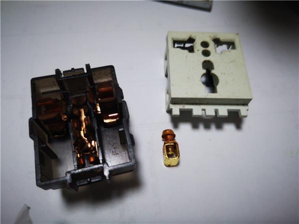 Audio Electronics Batteries & Chargers Metal Stamping Parts , Metal Stamping