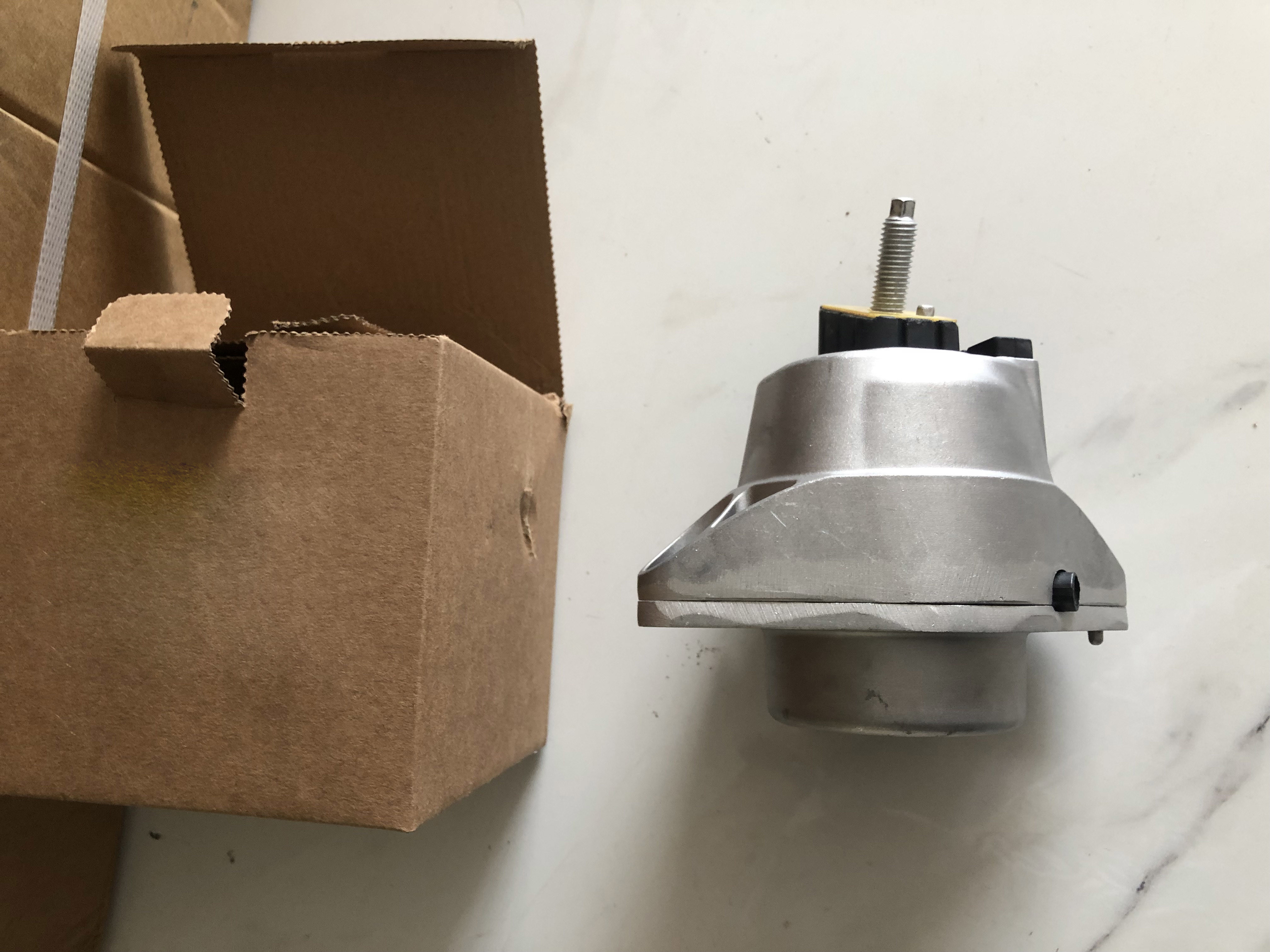 23340399 23340400 Car Motor Mount For Chevrolet Camaro 2.0l L4 Turbocharged