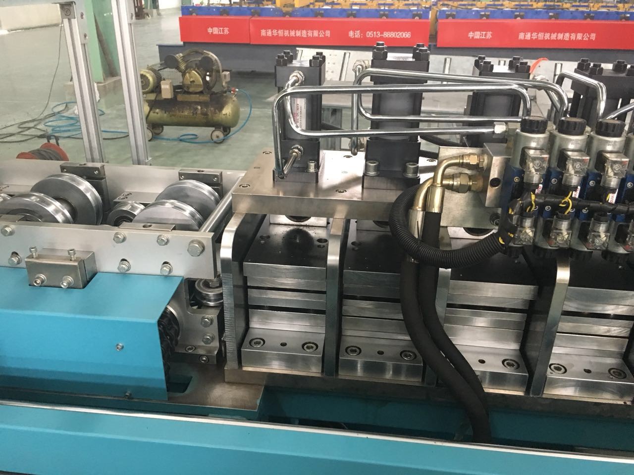 Light Frame Steel House Keel Roll Forming Machine PLC Control