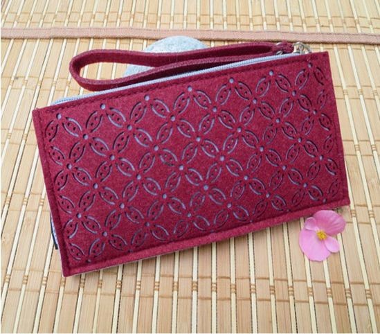 high quality reasonable price promotional felt purse factory with various color