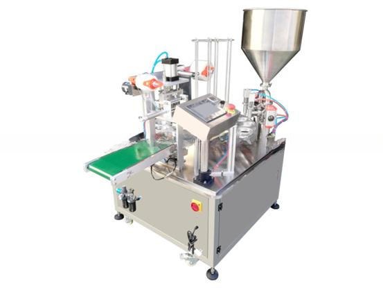 Plastic Packaging Material 2000BPH Full Automatic Rotary Cup Juice Filling and Sealing Machine