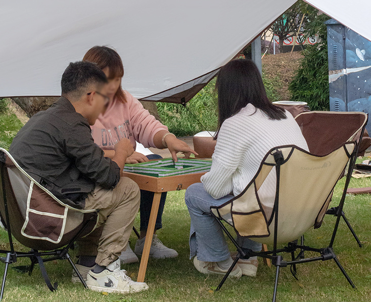 Wood Style Panel Portable Folding Mahjong Table for Outdoor Party Events and Gatherings