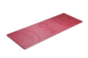 China Red PU Yoga Mat Square Shape Non Slippery Surface For Outdoor Picnics wholesale