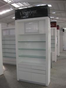China Cosmetics Cabinets for Cosmetics Showroom with LED Lightings wholesale