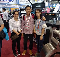EJON ET20C CNC Aluminum SS Iron Automatic V-Cutting Slotting Notching Flanging Channel Letter Bending Machine