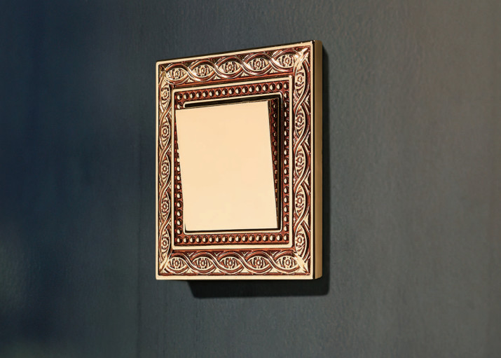 Decorate BS Standard Brass 10A Electrical Plastic 1 Gang Wall Switch