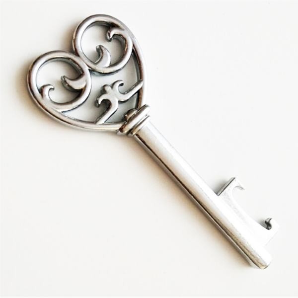 Die casting antique mouse head key shape beer bottle opener key ring, innovative