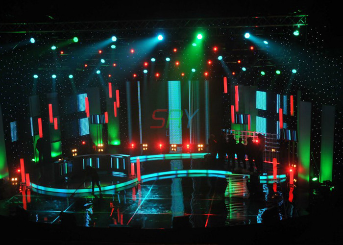 Commercial Hanging LED Display 17222 Dots / Sqm LED Video Screen Rental