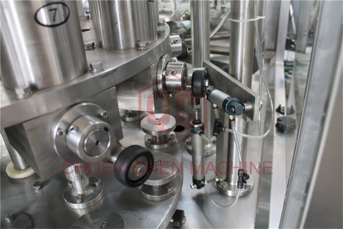 Auto Piston Sauce Filling Machine Edible Oil And Honey Can Bottling