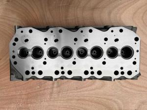 China 11039-7F403 Nissan Engine Head New Nissan Td27 Cylinder Head wholesale